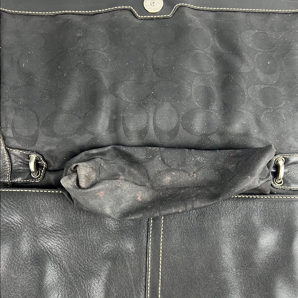 Coach Vintage Y2K Soho Flat Buckle Black Leather Shoulder Bag 9741 - Picture 14 of 16